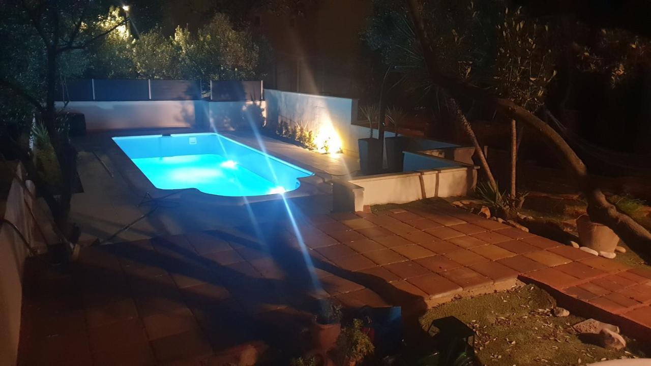 House Oliva With Private Pool And Large Garden Villa Stari Grad  Eksteriør bilde